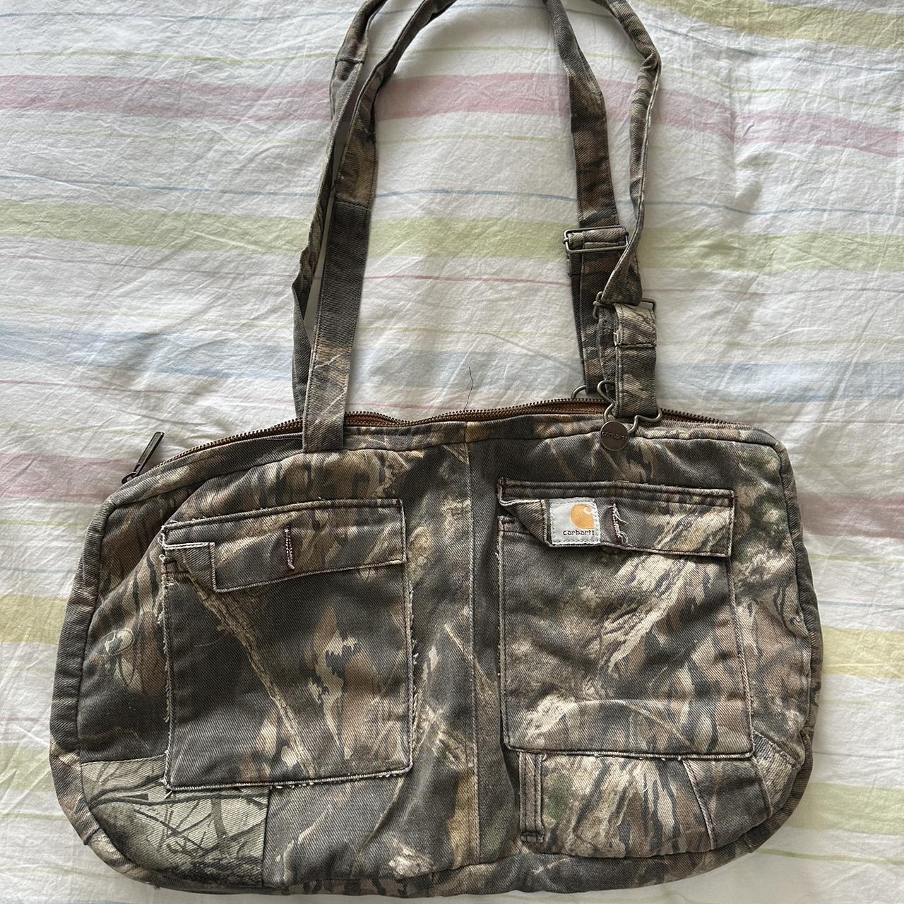 Carhartt camo shoulder bag on sale