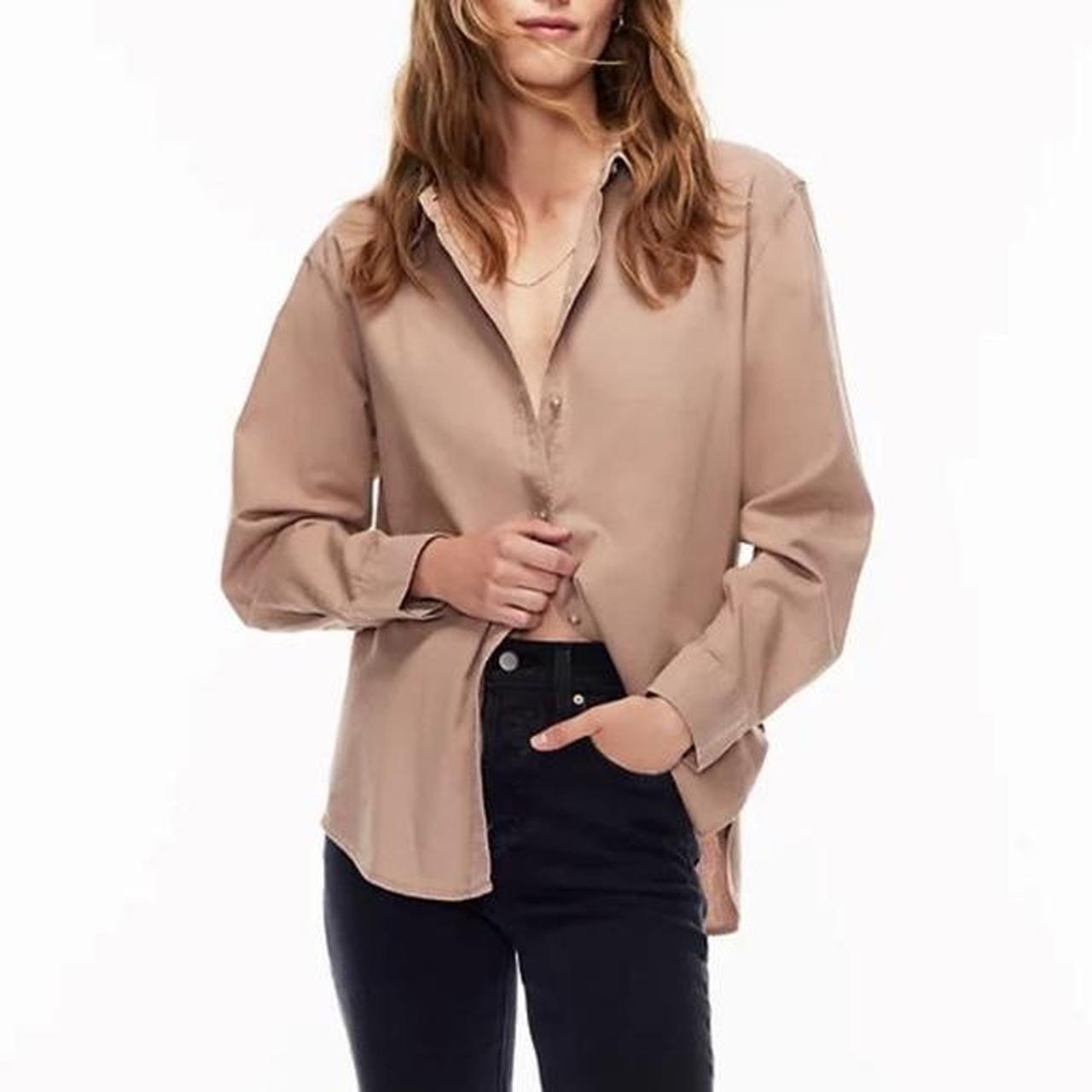 Aritzia Women's Tan Shirt Depop