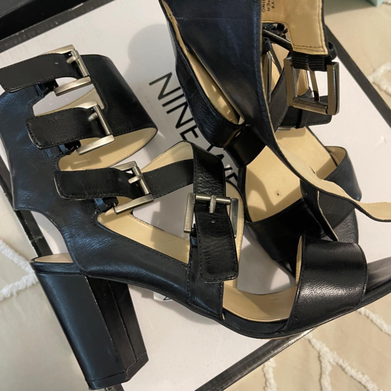 clarks mid heel shoes
