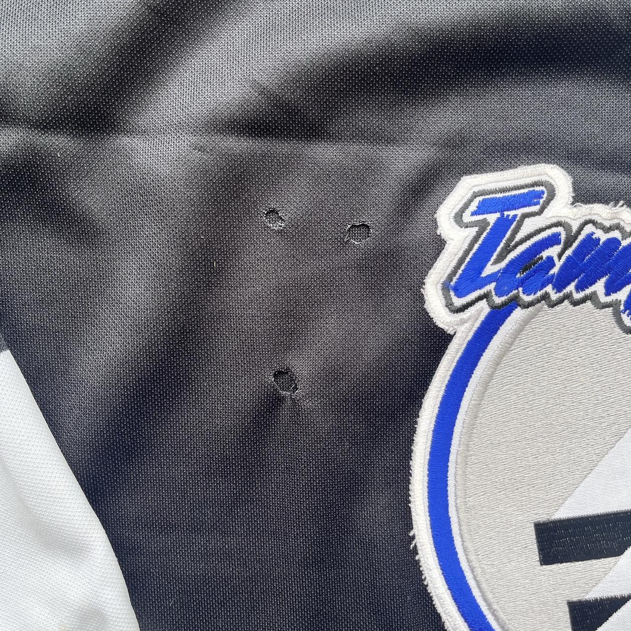 Tampa bay lightning vintage jersey - Depop