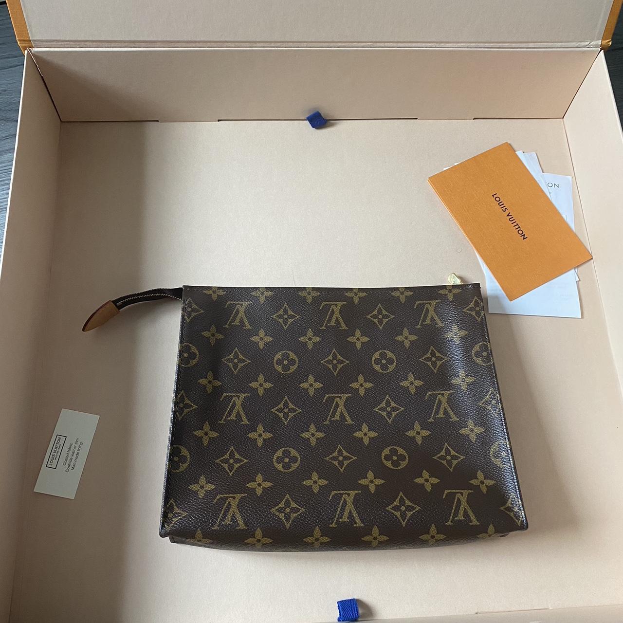 Louis Vuitton Women's Bag | Depop