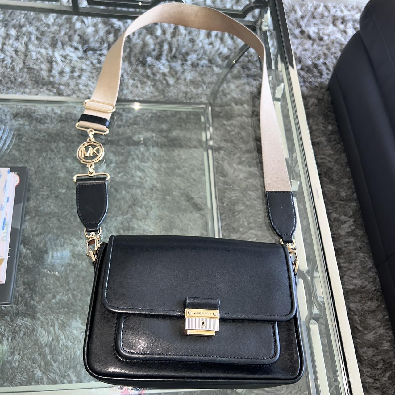 Michael Kors Purse - Medium Leather Bradshaw... - Depop