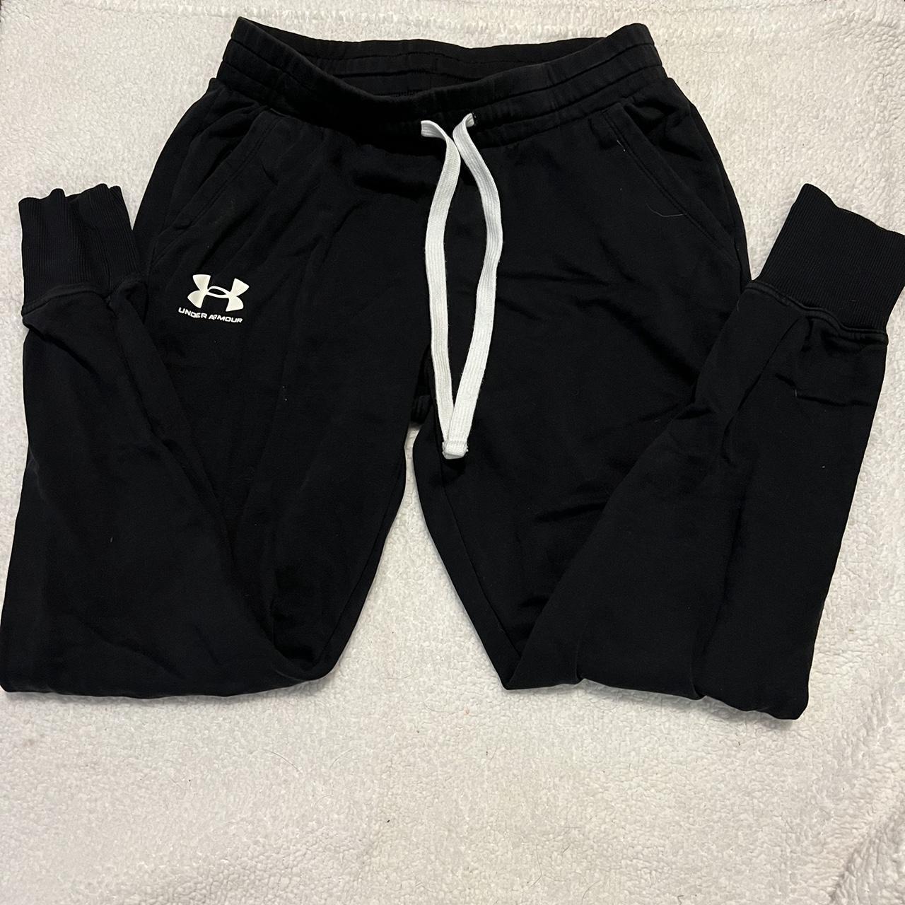 medium black under armor joggers barely worn - Depop