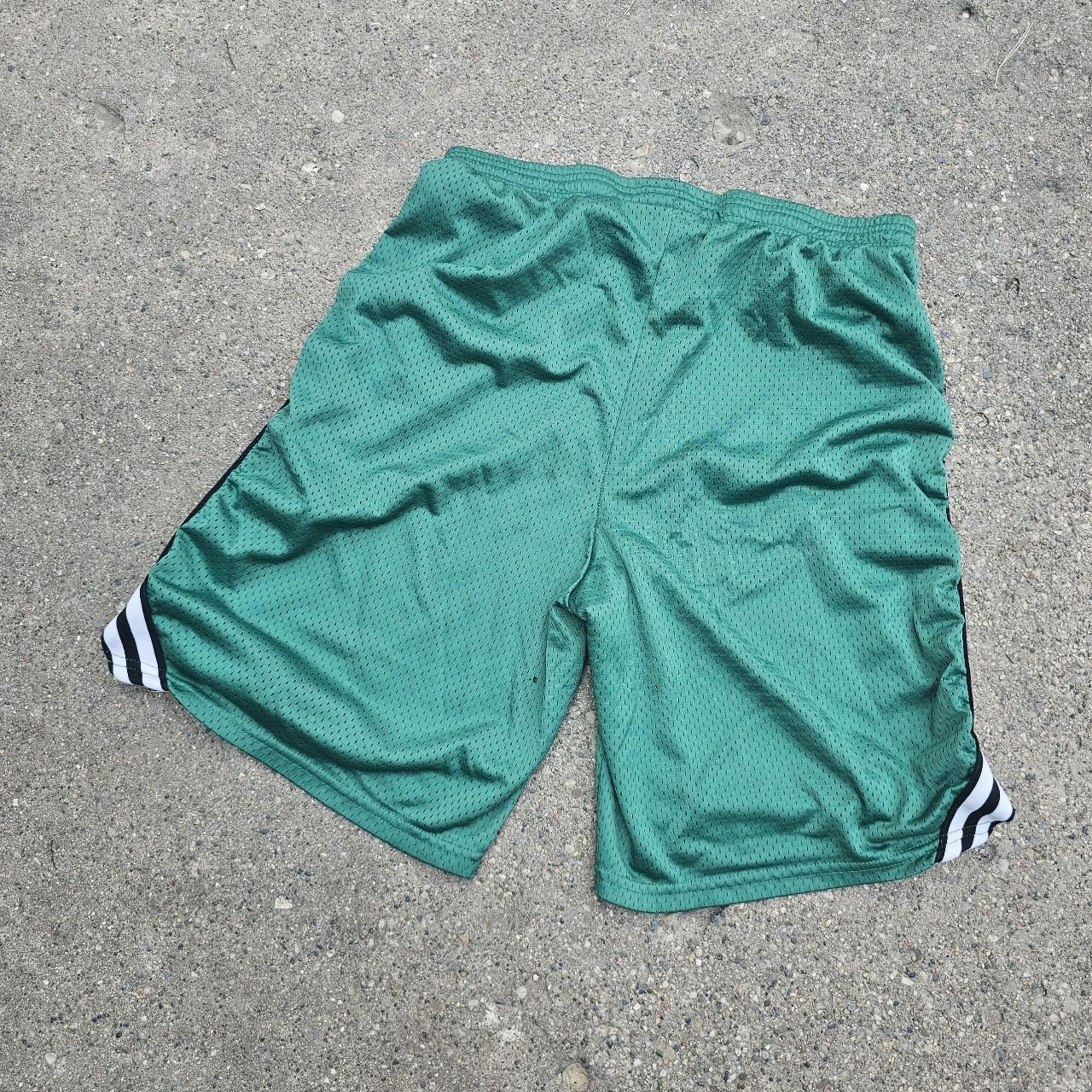 Vintage Champion Chicago Bulls pinstripe shorts Sz - Depop