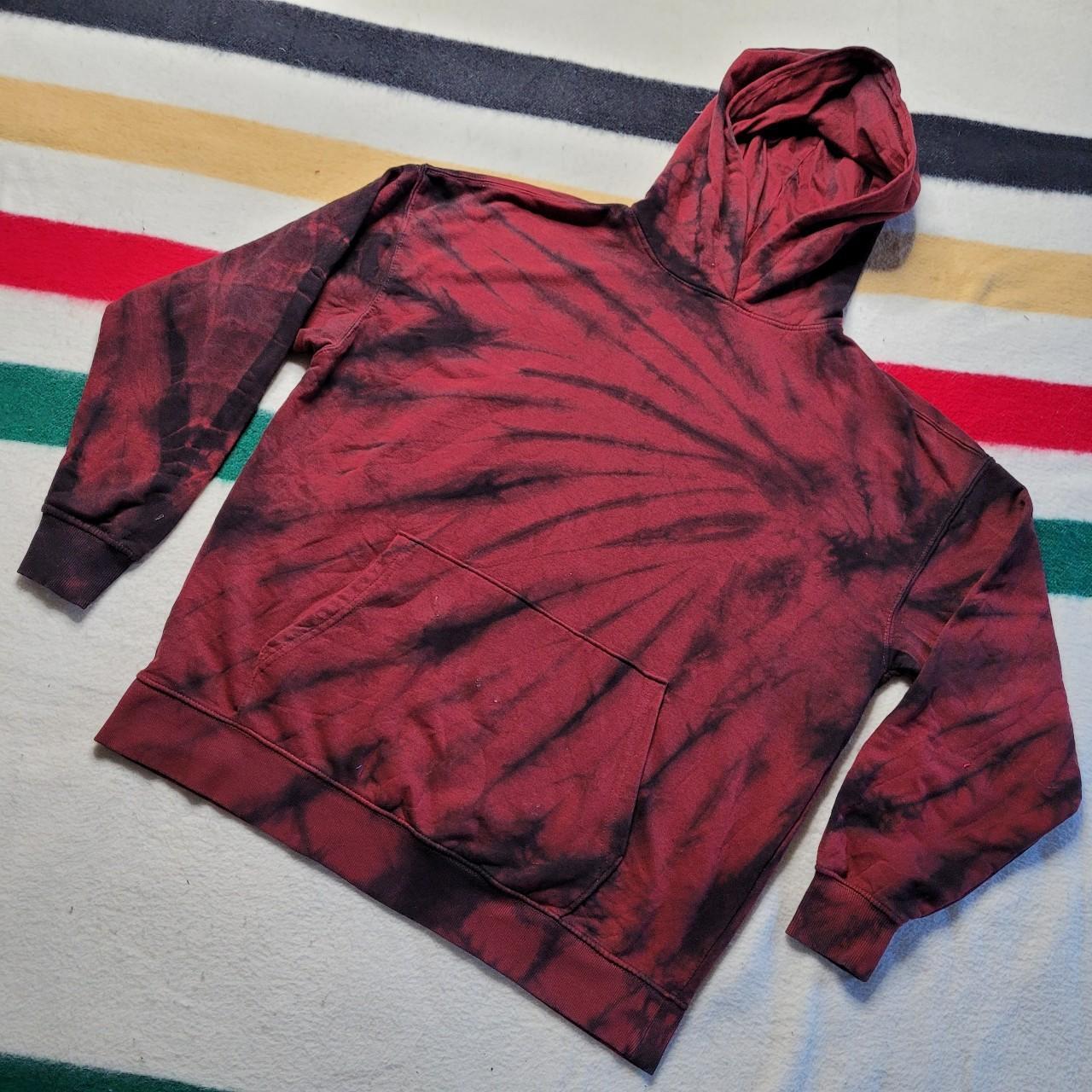 Red bleach discount tie dye hoodie