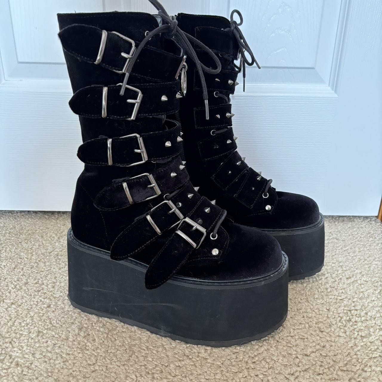 demonia damned velvet