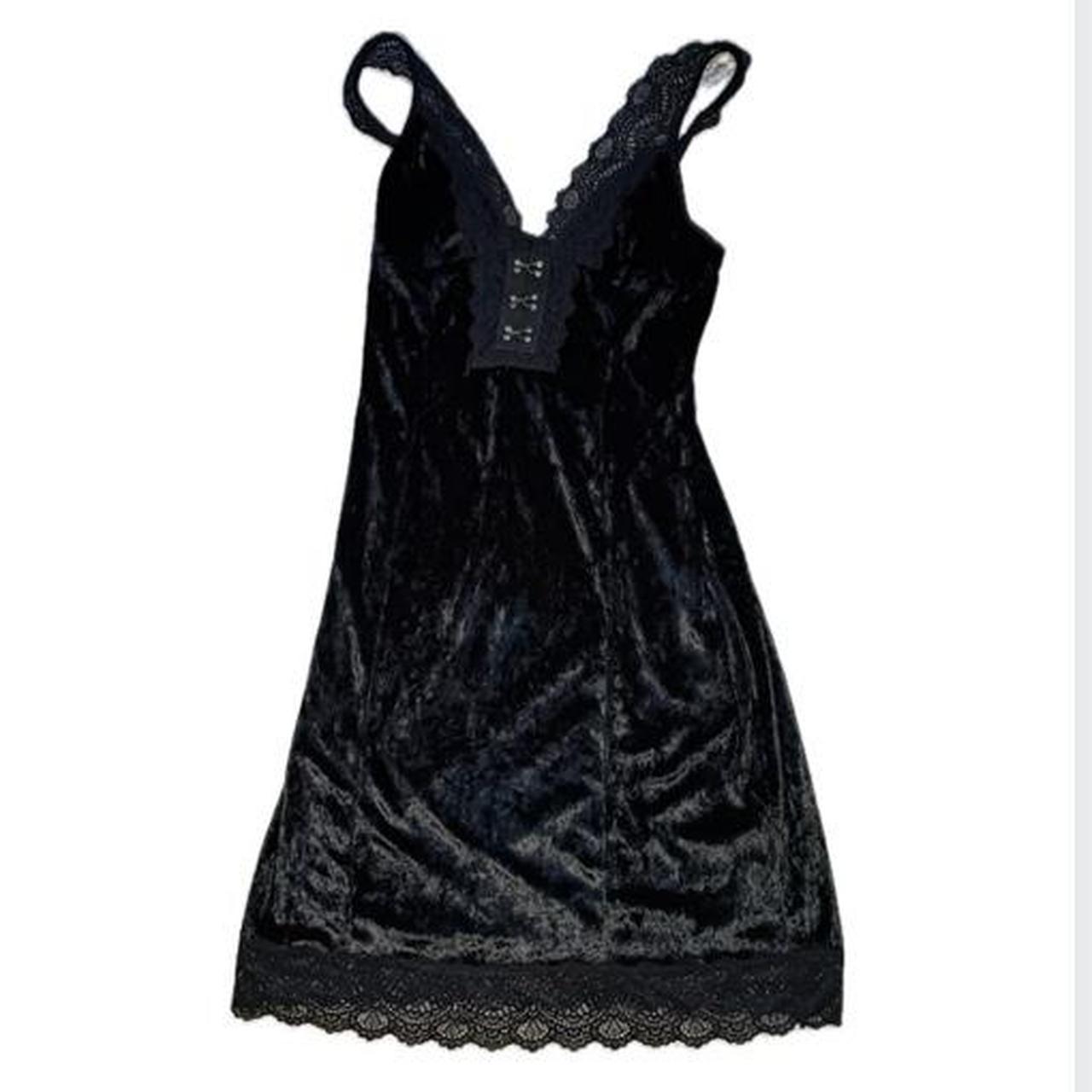 item listed by y2kenz