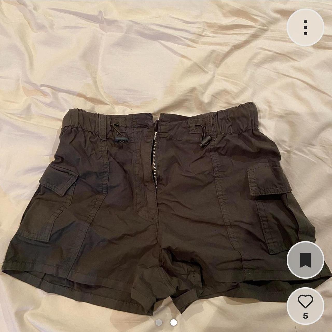 REPOP Glassons Khaki Cargo Shorts Would best fit... Depop