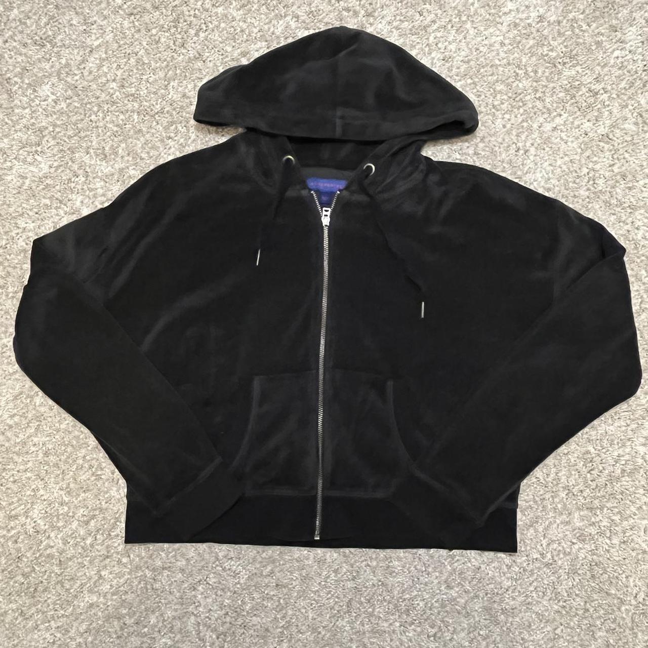 Aeropostale Women's Black Hoodie | Depop