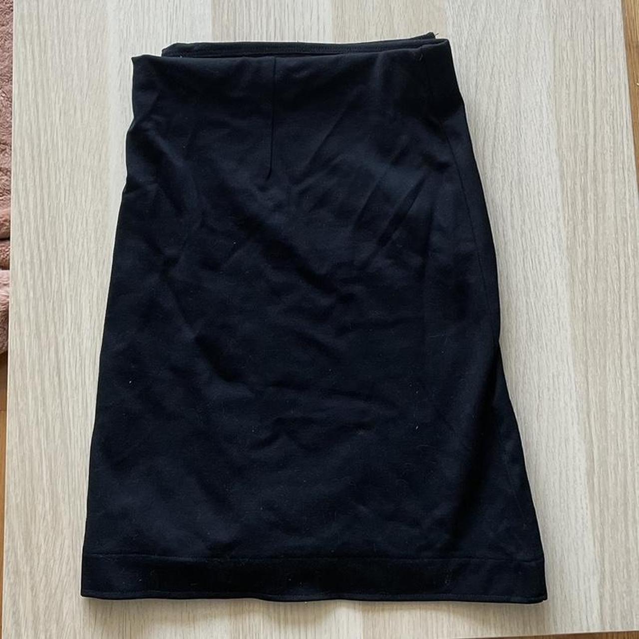 H&M Women's Black Skirt | Depop