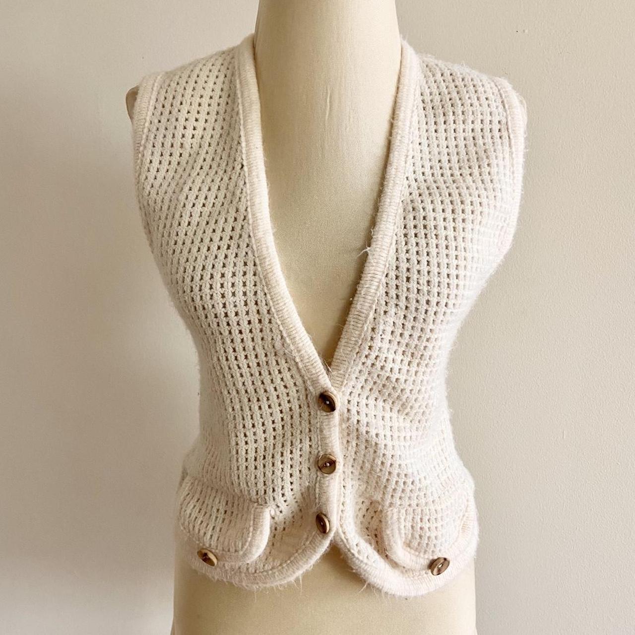 item listed by caeli_t