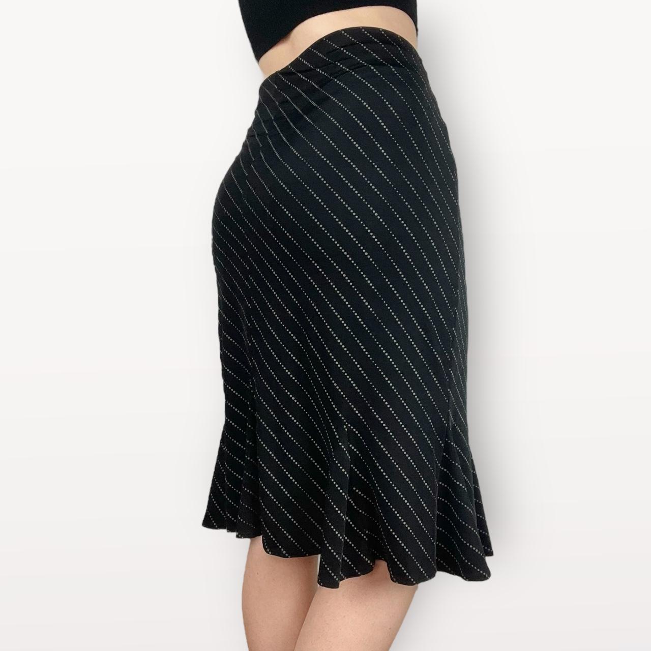 Notations Women's Black and Grey Skirt (2)