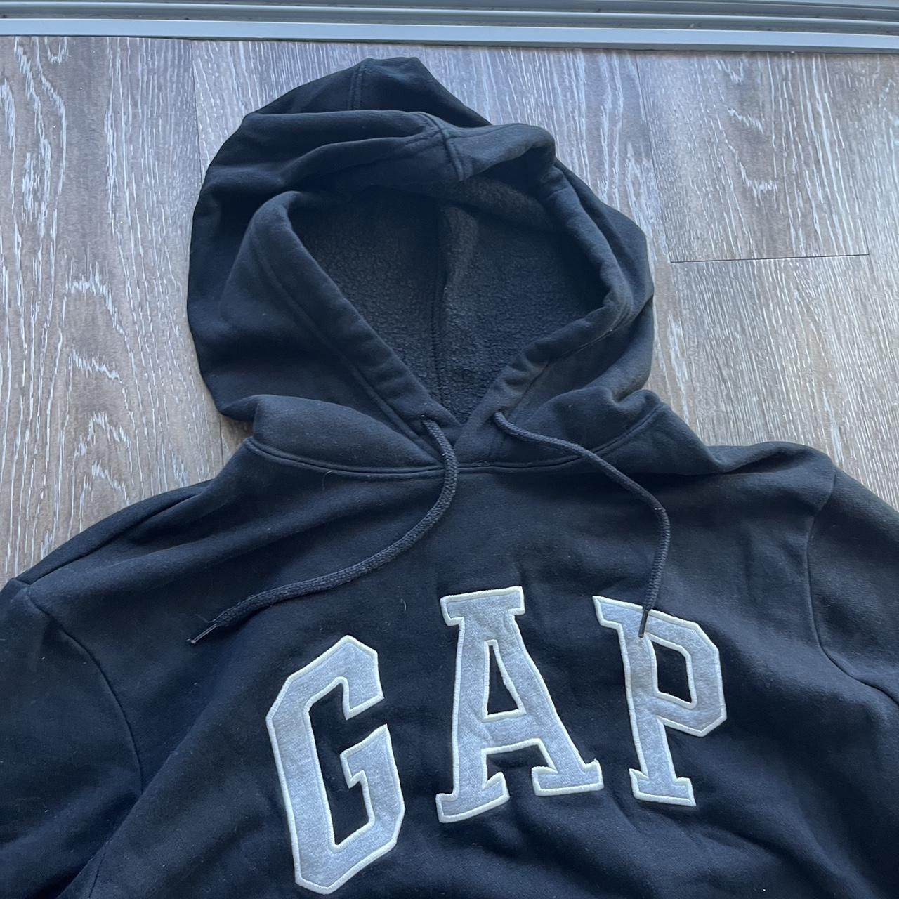 Gap Men's Black and Grey Hoodie | Depop