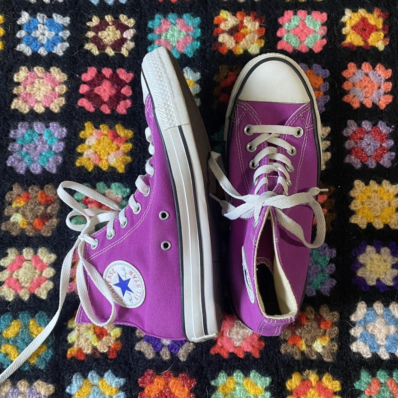 Rubber hotsell converse purple