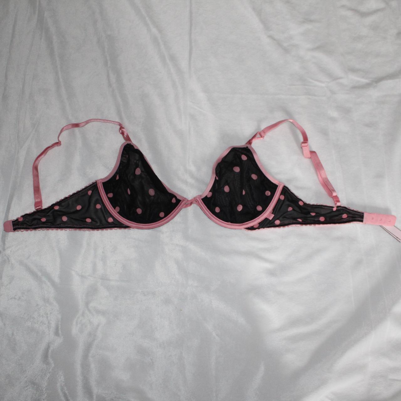 Victoria's Secret Women's Black and Pink Bra | Depop