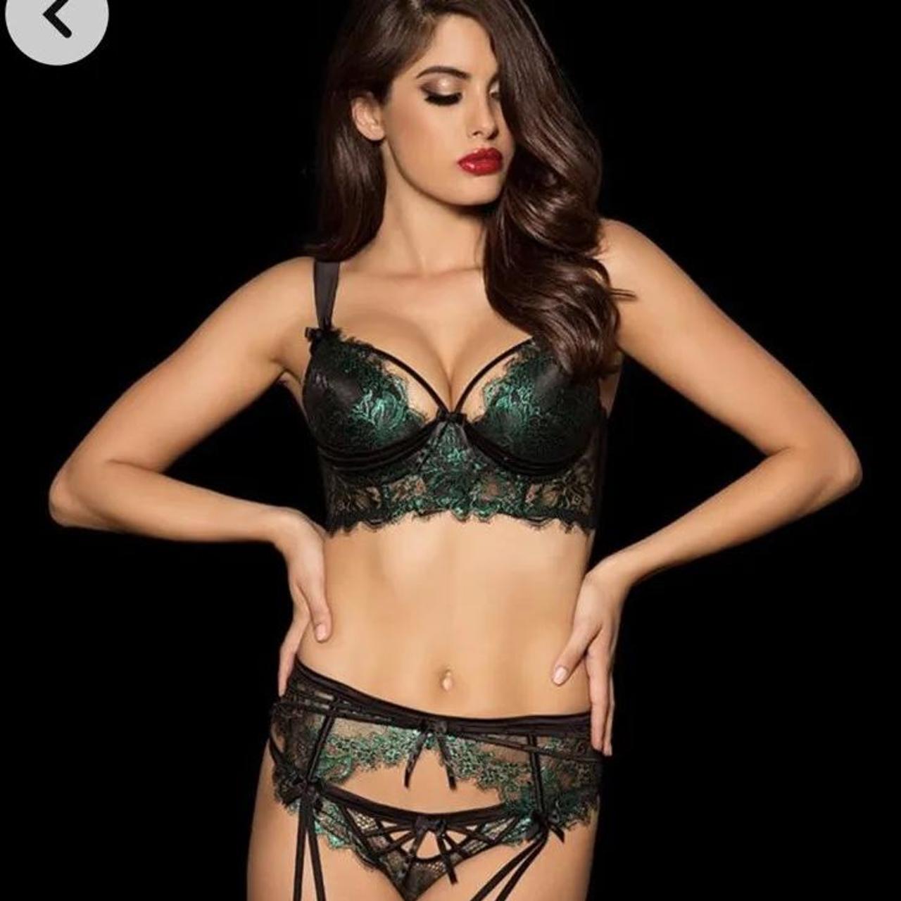 item listed by aimeexgrieve