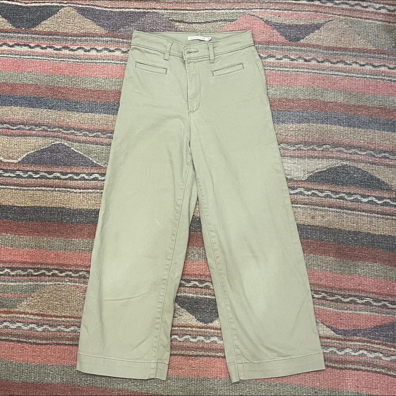 Khaki cheap levi's womens