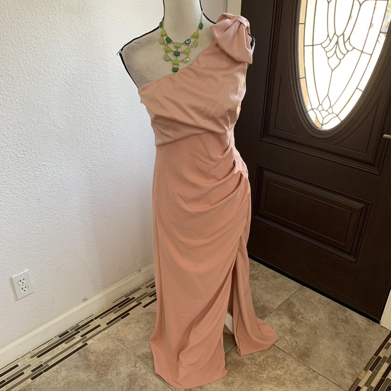 Adrianna Papell pink evening dress size 6 Runs Depop