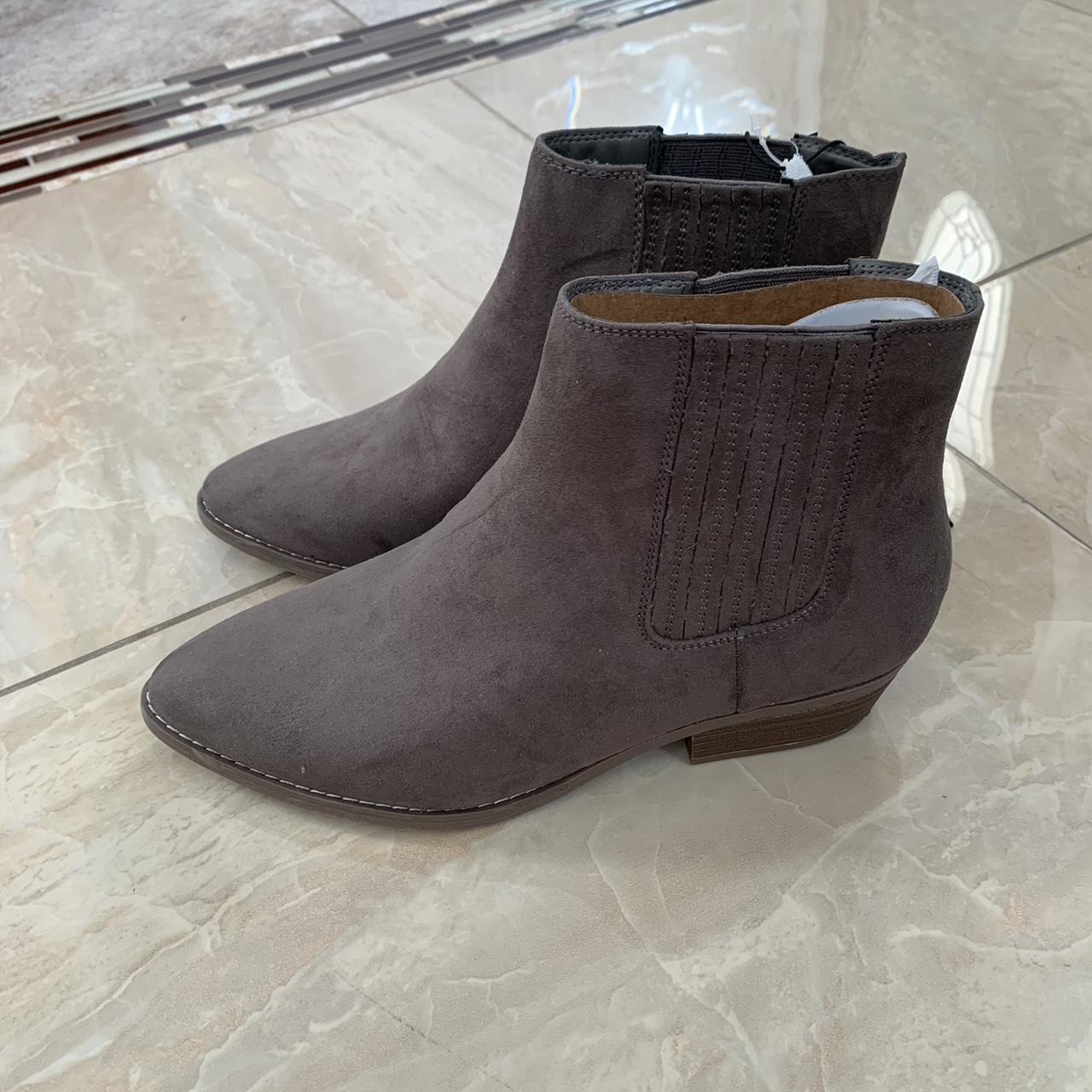 Universal thread hotsell ankle boots