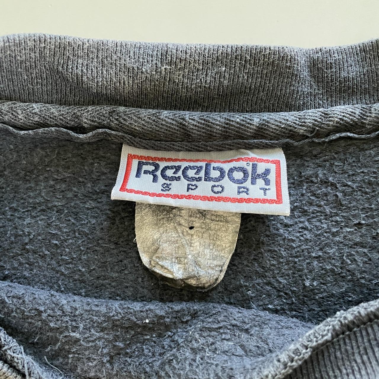 Size (50) Medium Vintage 1998-2005 Reebok Charles - Depop