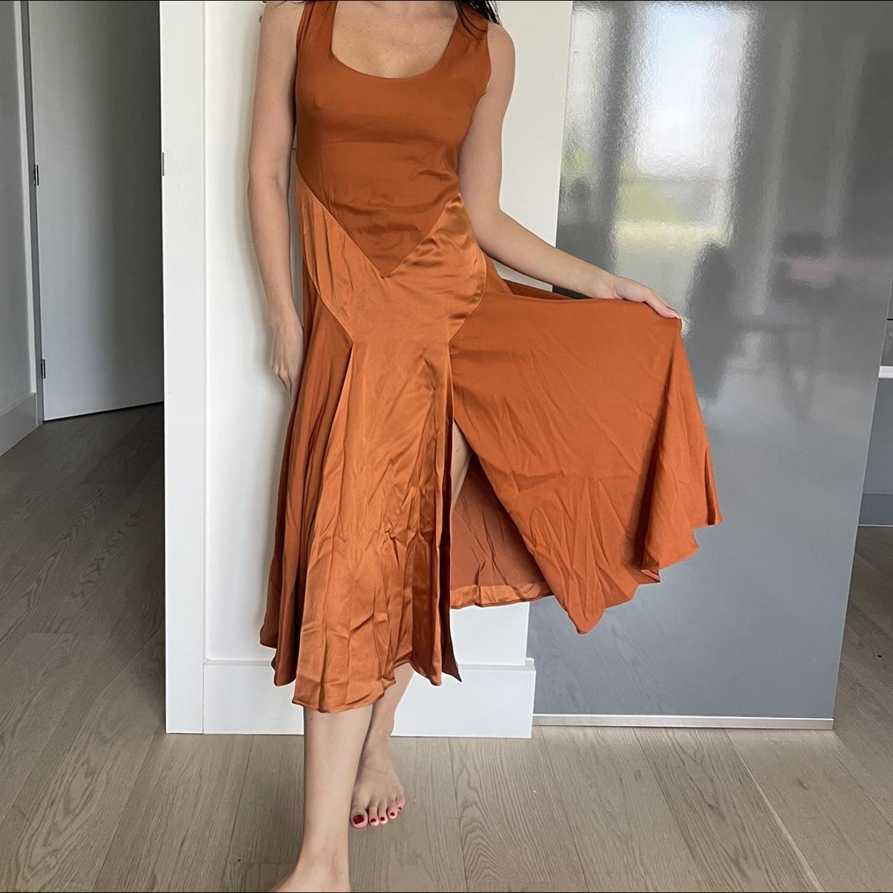 Beautiful dress, good fit for 6-8 size. summerdress - Depop