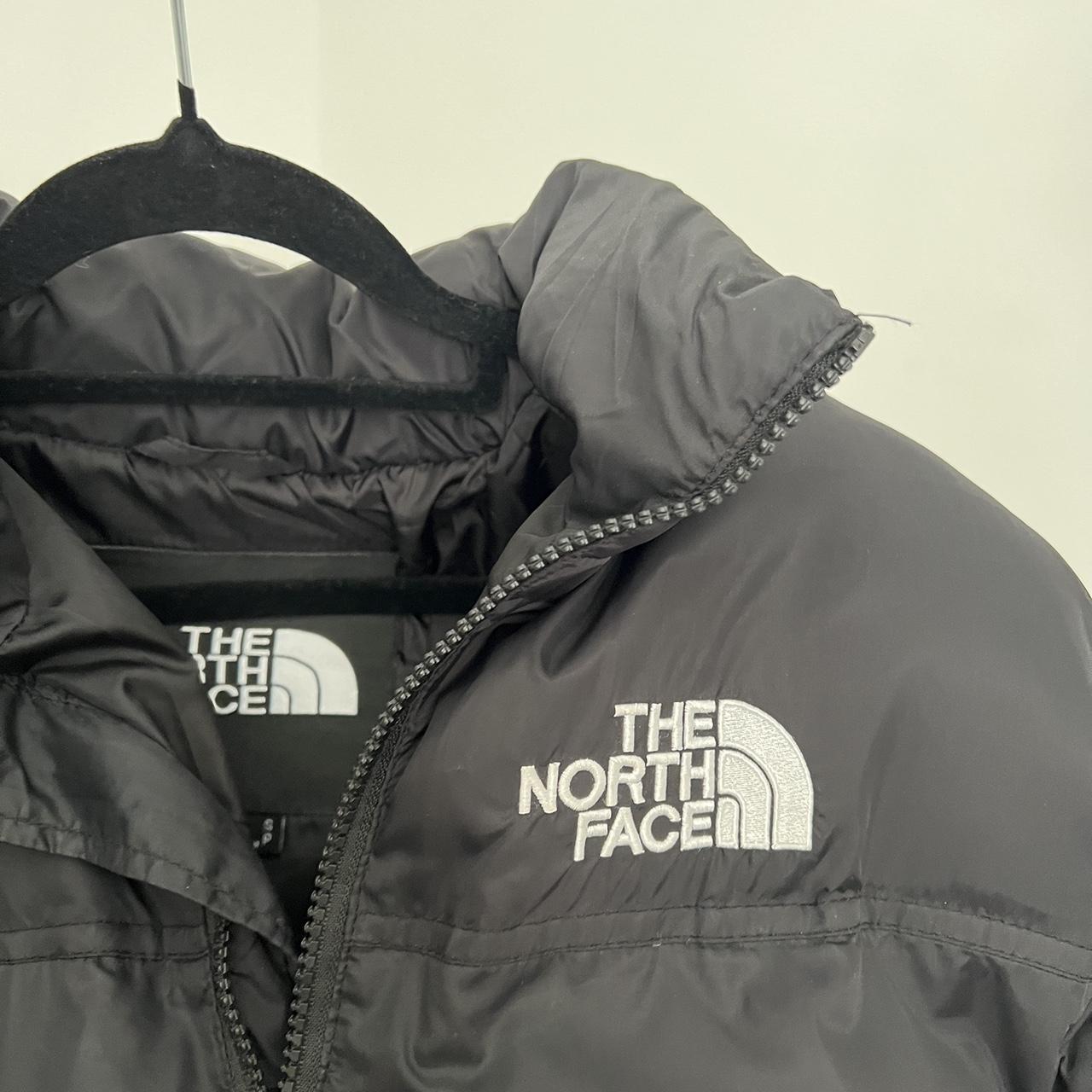 SELLING FAKE NORTH FACE PUFFER legit such a good... Depop
