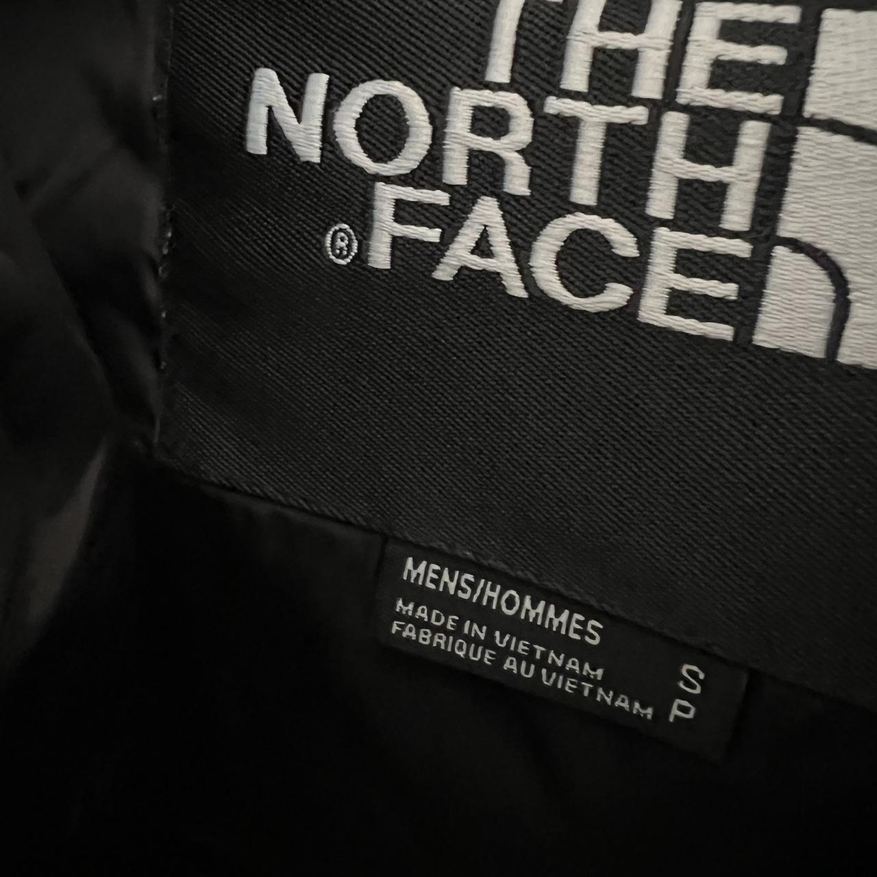 SELLING FAKE NORTH FACE PUFFER legit such a good... Depop