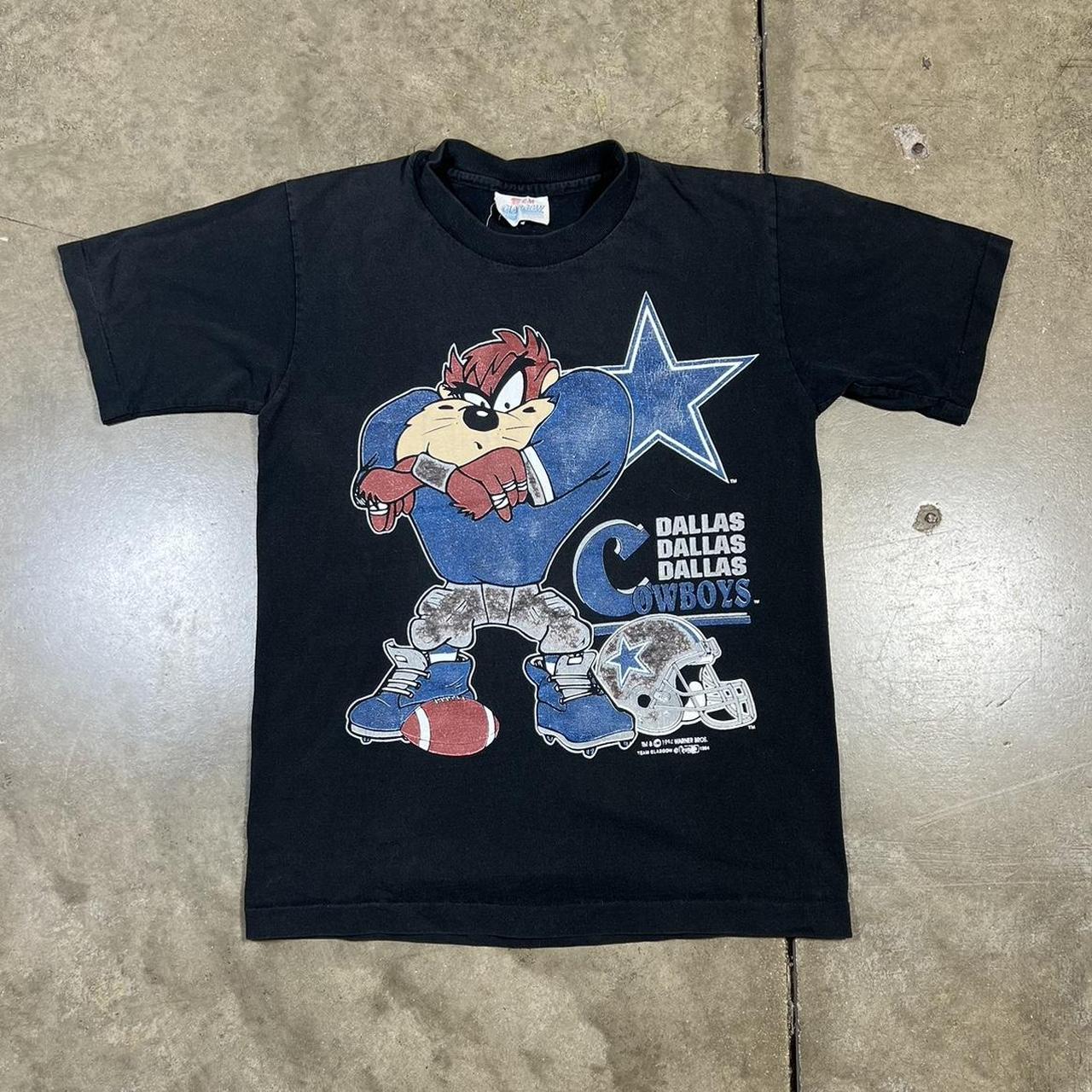 Cowboys Looney Tunes, Classic 90s Graphic Tee, Football Team