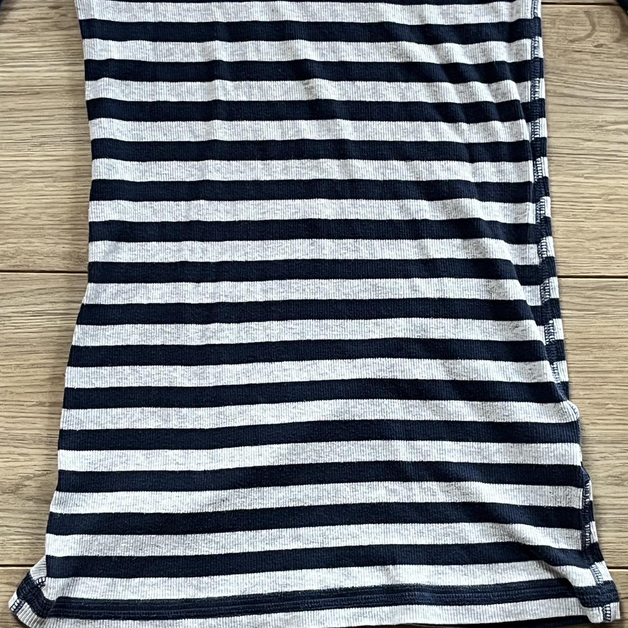 cute hollister long sleeve navy & grey stripy scoop... - Depop