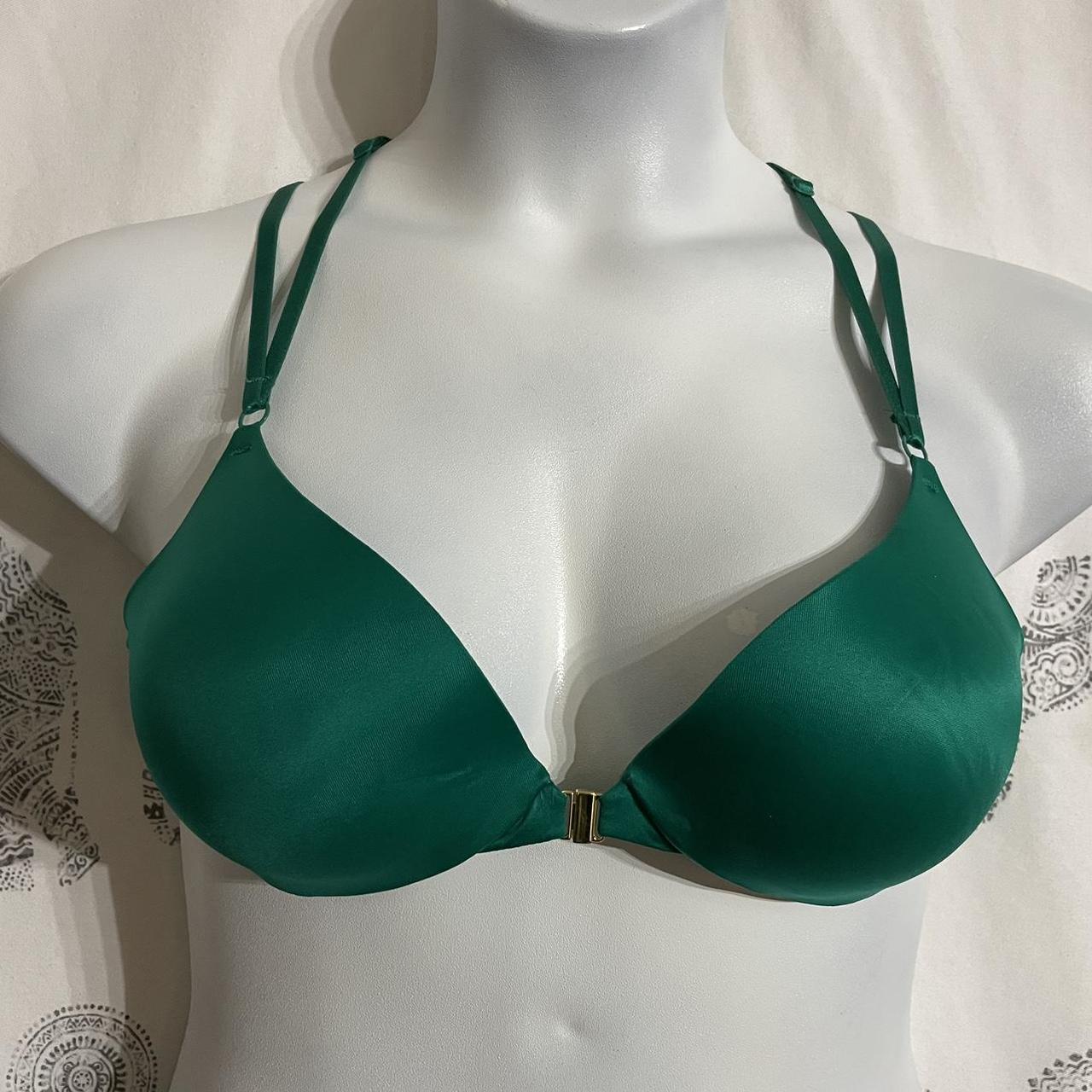 Victoria's Secret green lace bra 34D Never - Depop