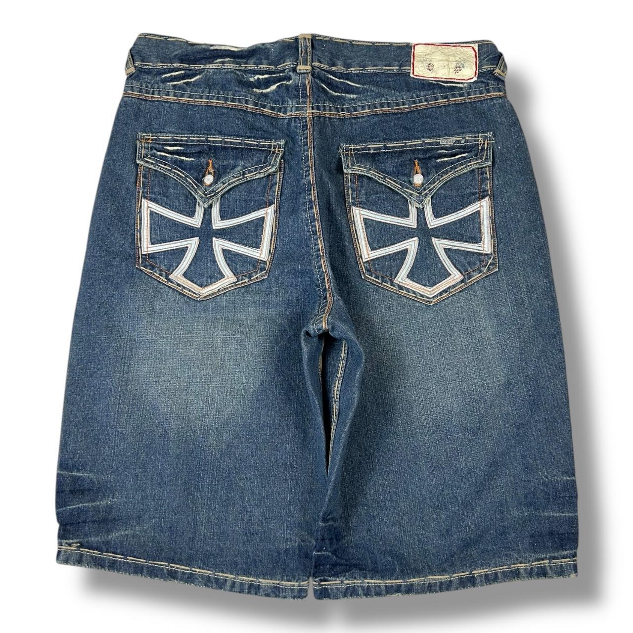 item listed by blessedbitz