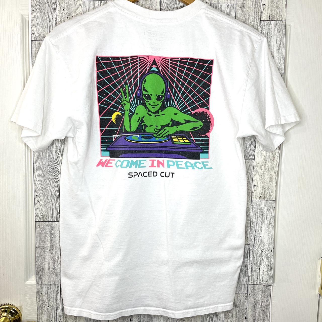 Alien t shirt outlet cut out