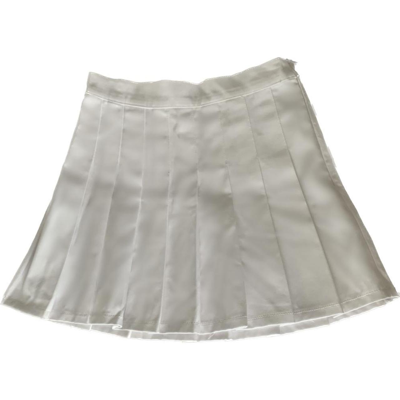 white pleated skirt 🦢 27in waist/15in length ... - Depop