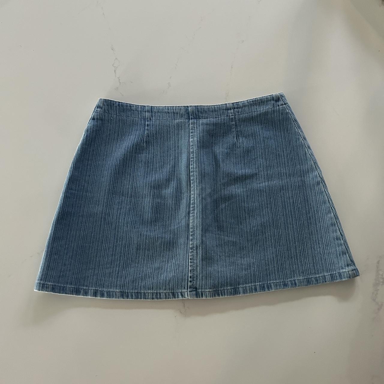 Vintage 70s pinstriped denim mini skirt 🌸 No tag but... - Depop