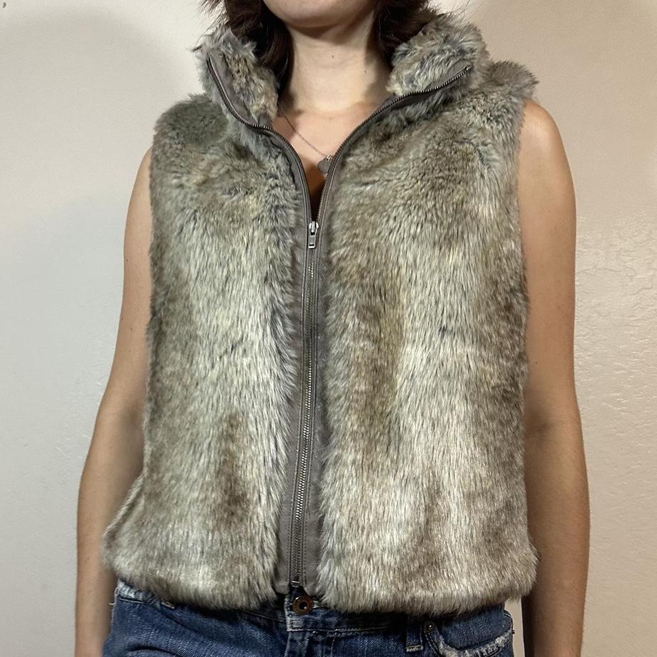 Faux Fur Zip Up Vest Brand:Elle Size:M -Grey and... - Depop