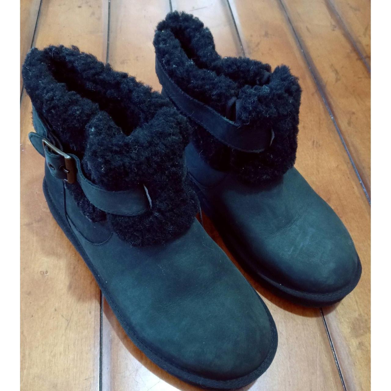 item listed by thetealswan