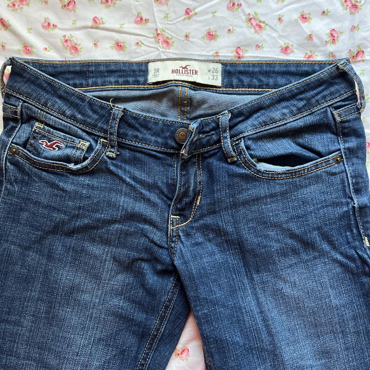 Low Rise Flare Hollister Jeans Sizing; 3R W 26 L... - Depop