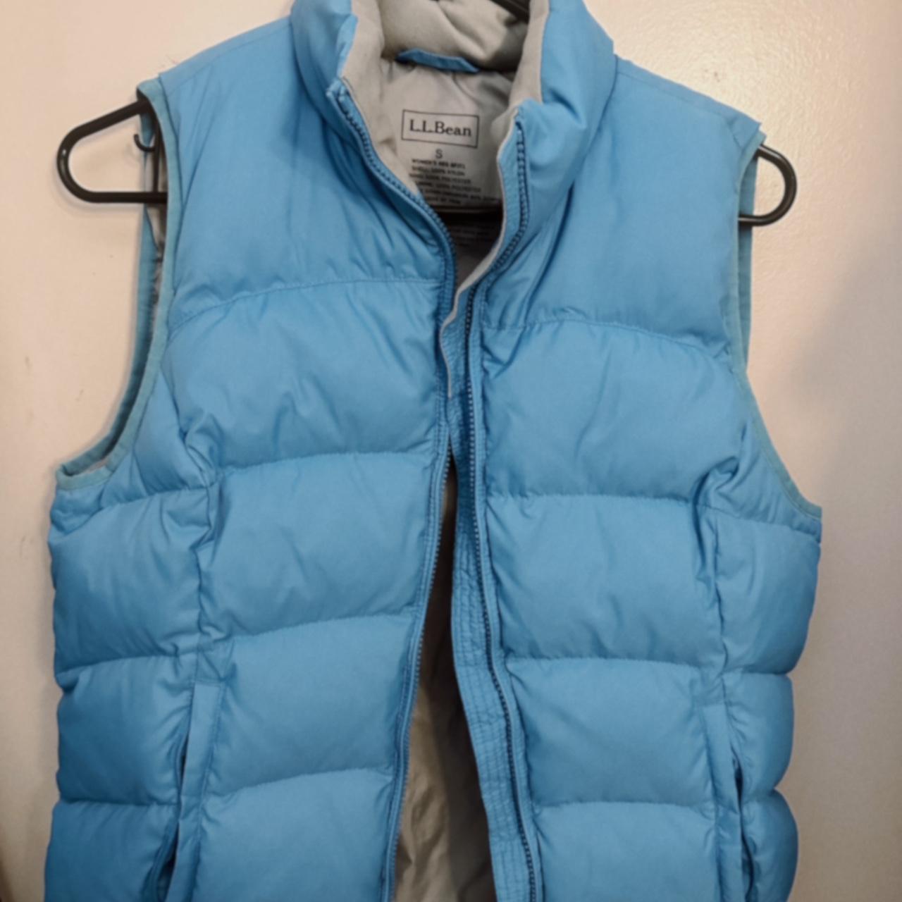 LL bean vest jacket never worn size~small brand~... - Depop