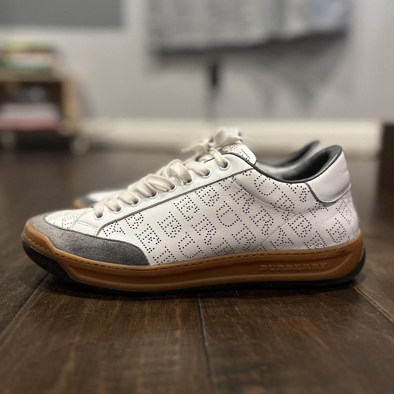 Burberry sneakers grey shops