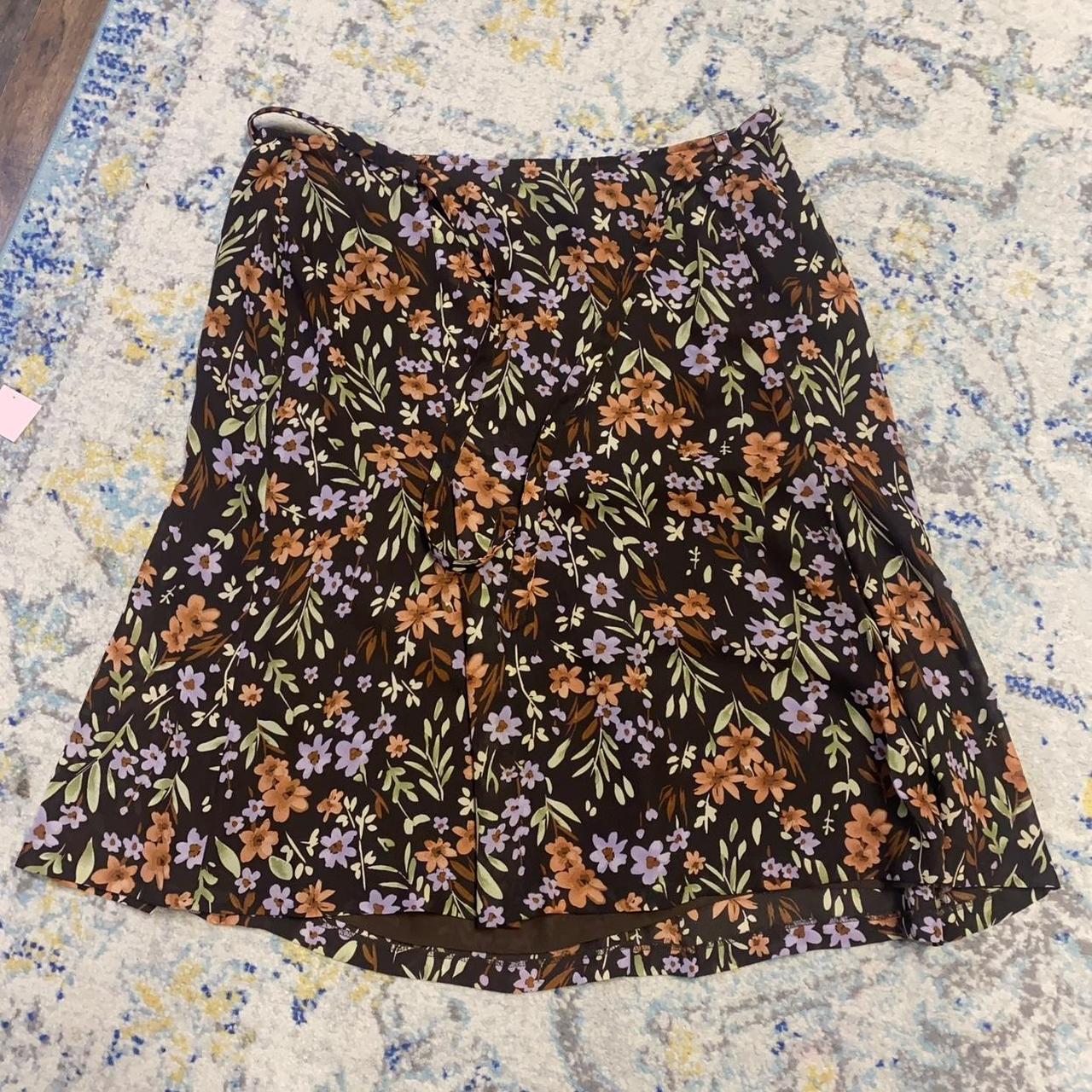 Long floral print skirt with beltloops and tie for... - Depop