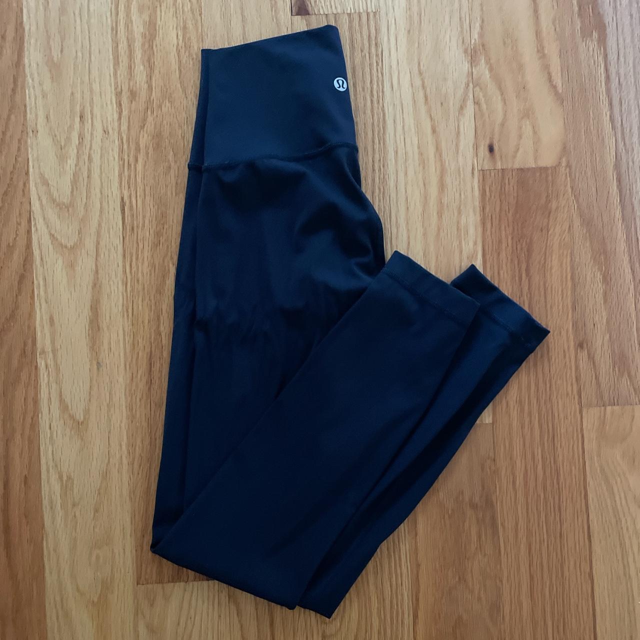 Navy Lululemon align leggings 28” length - Size ... - Depop