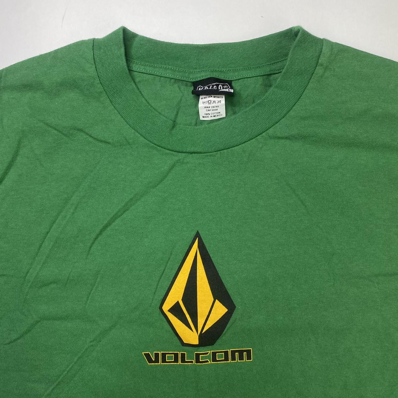 green volcom shirt