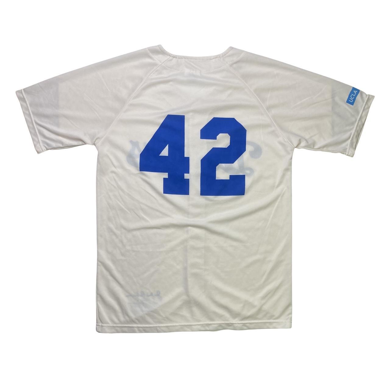 Majestic LA Dodgers Jackie Robison #42 Jersey Size - Depop