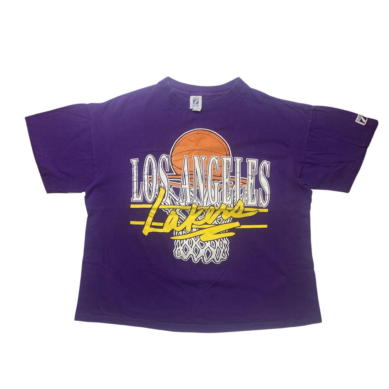 Vintage 90s Los Angeles Lakers shirt! Men's XL, True - Depop