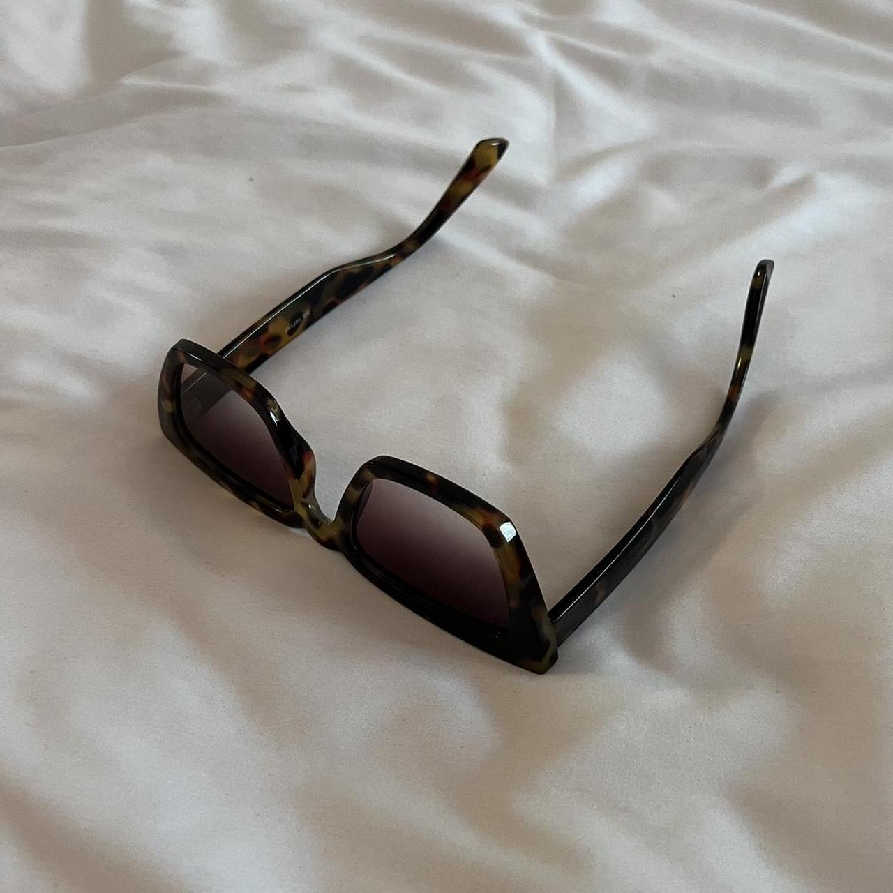 PacSun Sunset Square Sunglasses