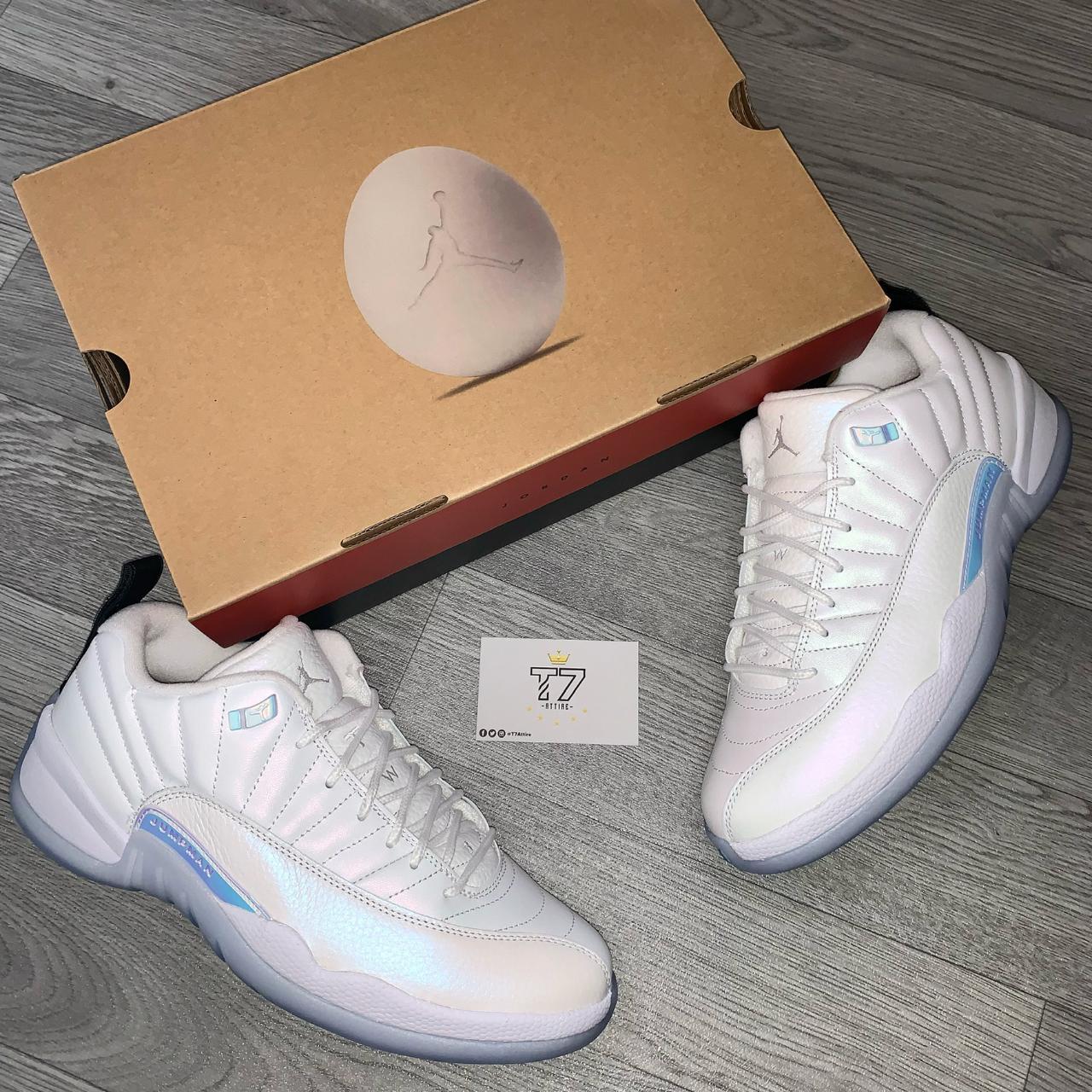 air jordan retro 12 easter