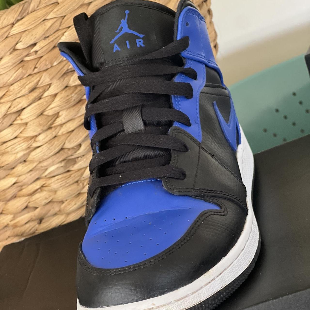 dark blue and black jordans