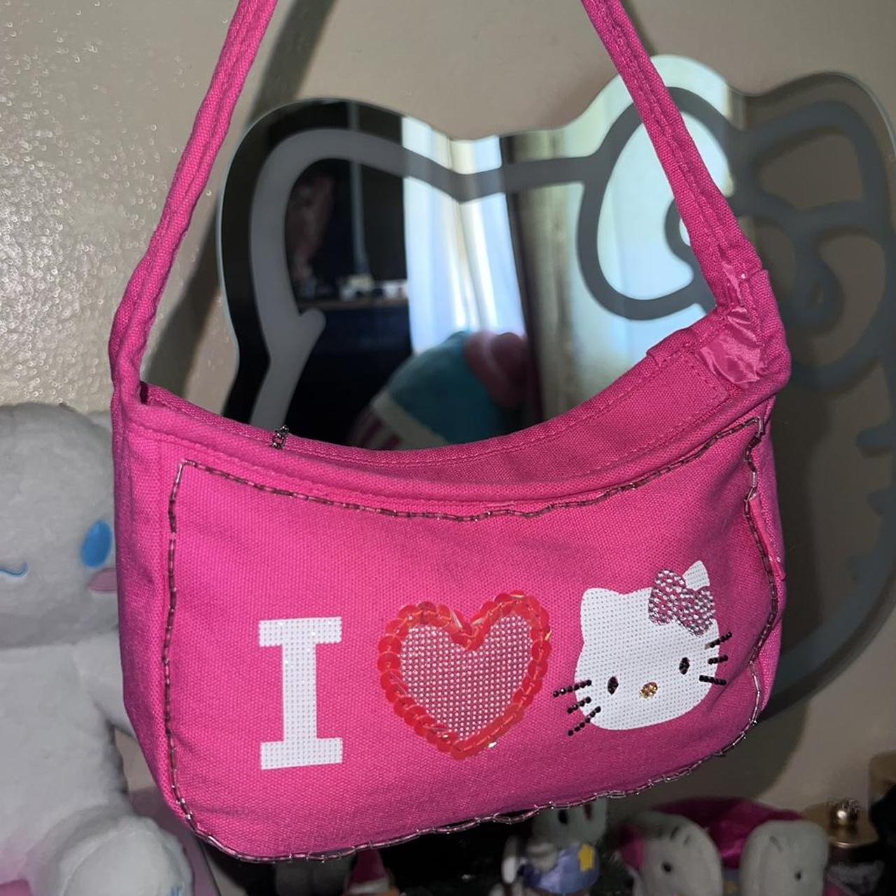 Hello kitty shoulder discount purse