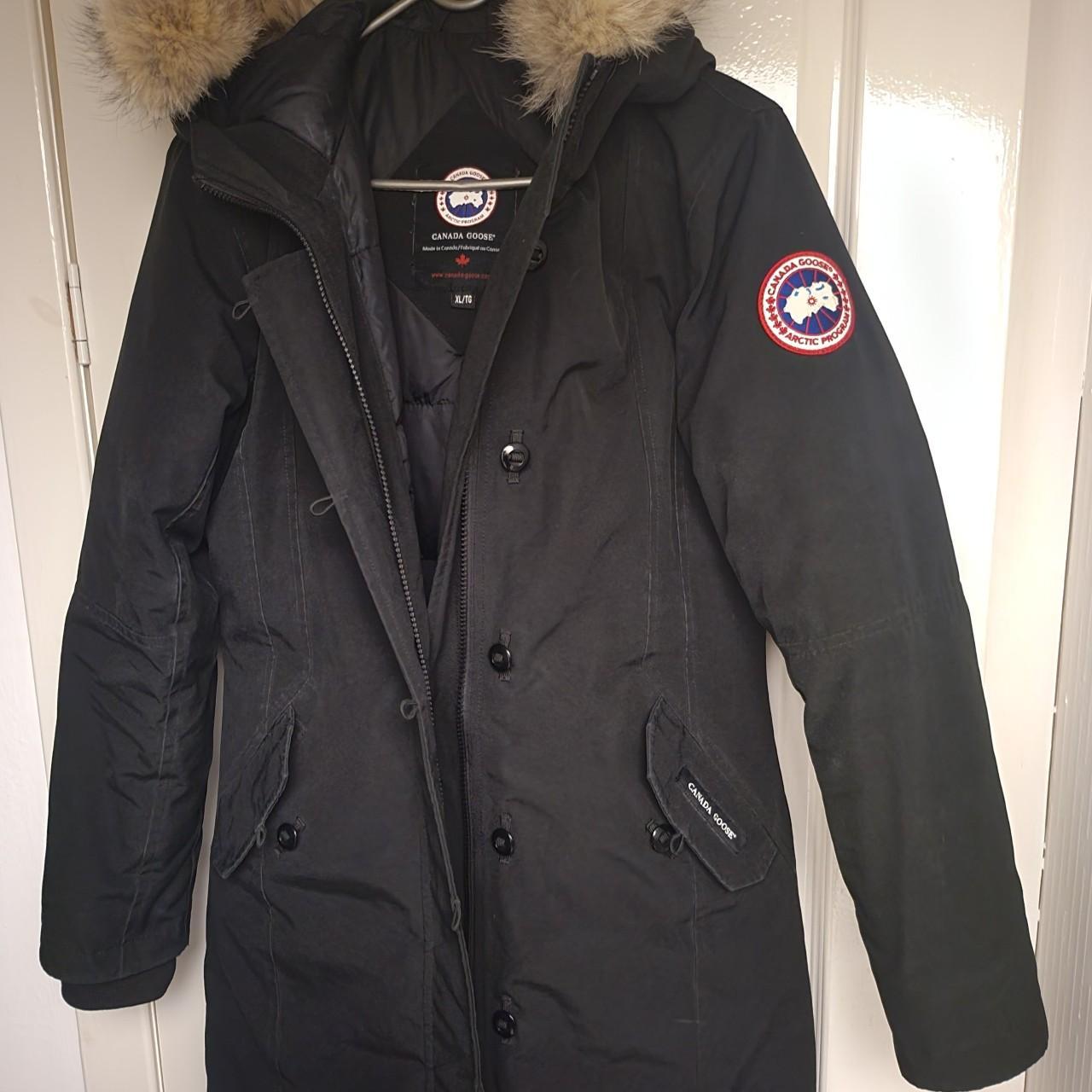 Canada goose parka, old style bought new around... - Depop