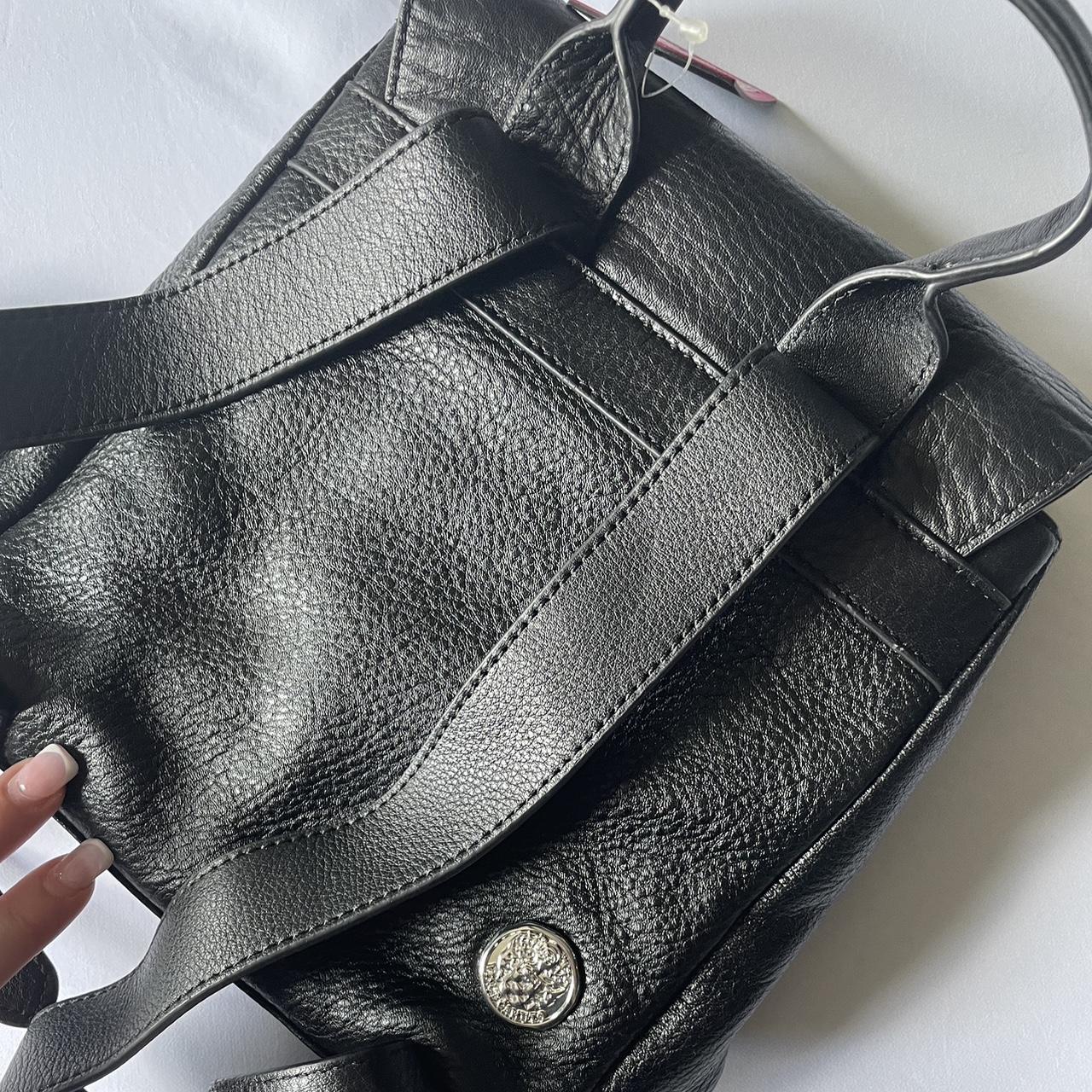 Chic Vince Camuto Mini Backpack ︵‿︵‿୨♡୧‿︵‿︵ 🖤55... - Depop